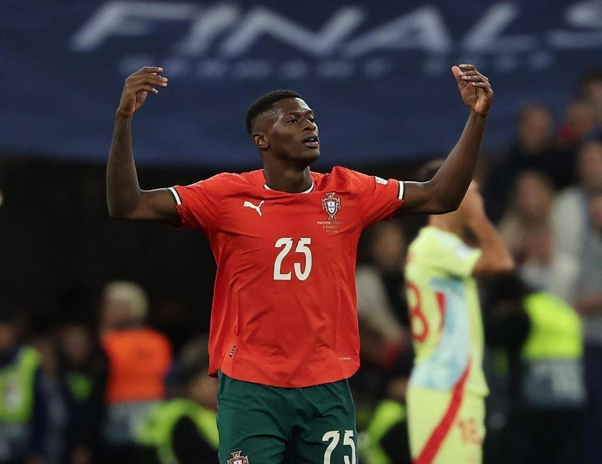 澳超战报：桑托斯破门被吹，麦克阿瑟FC 0-0墨尔本胜利